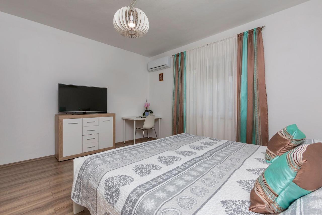 Apartman Bukarica Pula Eksteriør billede