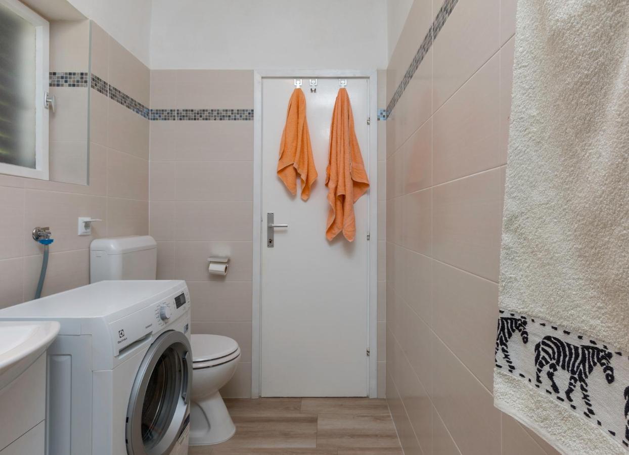Apartman Bukarica Pula Eksteriør billede